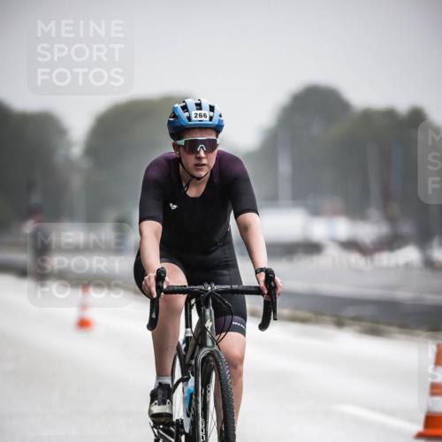 16.08.2026 - KN Förde Triathlon 2026 H.Heesch http://msf.ph/oto/9971909 16.08.2026 10:02:49 Radfahren 181, 233, 234, 253, 266 meine-sportfotos.de
