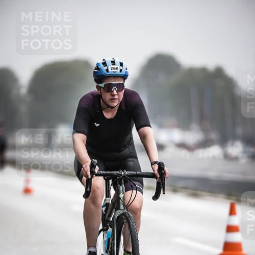 16.08.2026 - KN Förde Triathlon 2026 H.Heesch http://msf.ph/oto/9971911 16.08.2026 10:02:49 Radfahren 181, 233, 234, 253, 266 meine-sportfotos.de