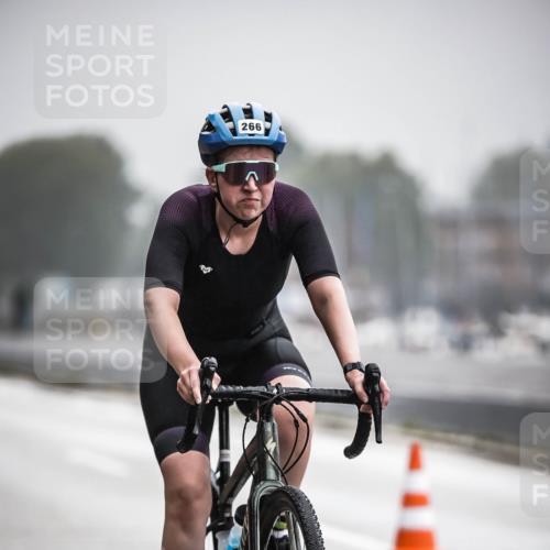 16.08.2026 - KN Förde Triathlon 2026 H.Heesch http://msf.ph/oto/9971914 16.08.2026 10:02:49 Radfahren 181, 233, 234, 253, 266 meine-sportfotos.de