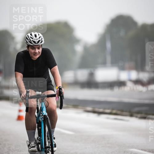 16.08.2026 - KN Förde Triathlon 2026 H.Heesch http://msf.ph/oto/9971928 16.08.2026 10:03:09 Radfahren 193, 232 meine-sportfotos.de