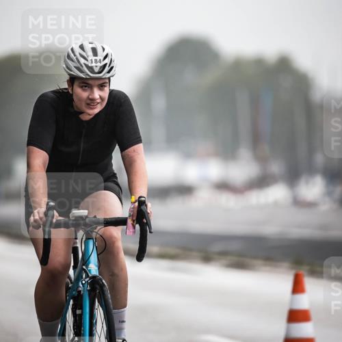 16.08.2026 - KN Förde Triathlon 2026 H.Heesch http://msf.ph/oto/9971935 16.08.2026 10:03:10 Radfahren 152, 193, 232 meine-sportfotos.de