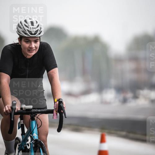 16.08.2026 - KN Förde Triathlon 2026 H.Heesch http://msf.ph/oto/9971938 16.08.2026 10:03:10 Radfahren 152, 193, 232 meine-sportfotos.de