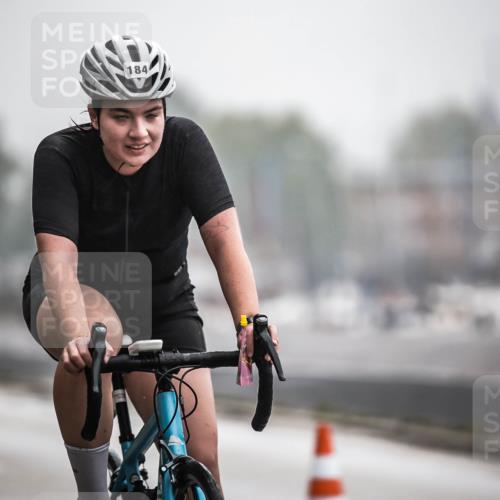 16.08.2026 - KN Förde Triathlon 2026 H.Heesch http://msf.ph/oto/9971940 16.08.2026 10:03:10 Radfahren 152, 193, 232 meine-sportfotos.de