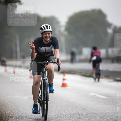 16.08.2026 - KN Förde Triathlon 2026 H.Heesch http://msf.ph/oto/9971949 16.08.2026 10:03:14 Radfahren 152, 193, 232 meine-sportfotos.de