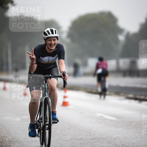 16.08.2026 - KN Förde Triathlon 2026 H.Heesch http://msf.ph/oto/9971951 16.08.2026 10:03:14 Radfahren 152, 193, 232 meine-sportfotos.de