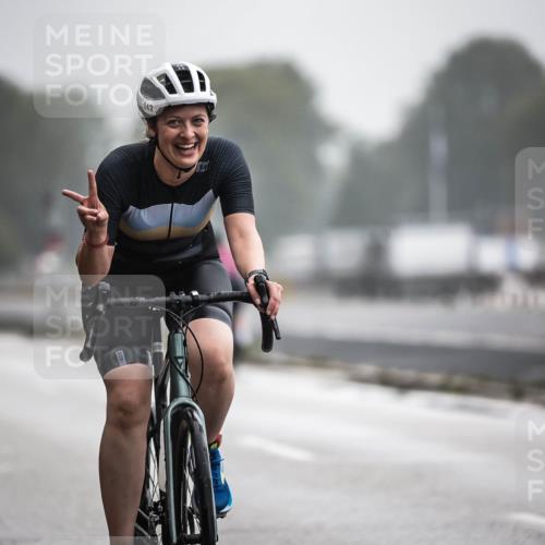 16.08.2026 - KN Förde Triathlon 2026 H.Heesch http://msf.ph/oto/9971960 16.08.2026 10:03:14 Radfahren 152, 193, 232 meine-sportfotos.de
