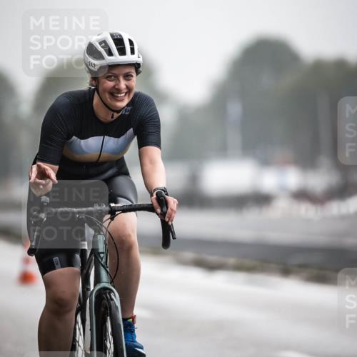 16.08.2026 - KN Förde Triathlon 2026 H.Heesch http://msf.ph/oto/9971963 16.08.2026 10:03:14 Radfahren 152, 193, 232 meine-sportfotos.de
