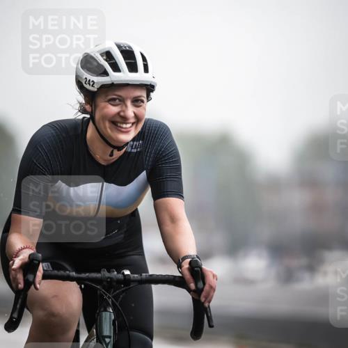 16.08.2026 - KN Förde Triathlon 2026 H.Heesch http://msf.ph/oto/9971970 16.08.2026 10:03:15 Radfahren 152, 193, 232, 244 meine-sportfotos.de