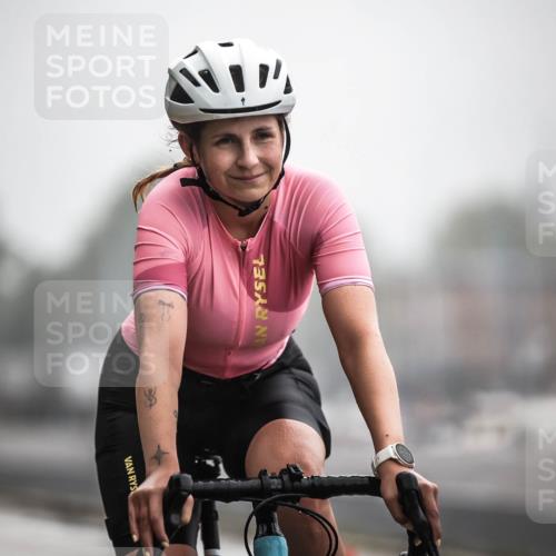 16.08.2026 - KN Förde Triathlon 2026 H.Heesch http://msf.ph/oto/9971984 16.08.2026 10:03:20 Radfahren 241, 244 meine-sportfotos.de