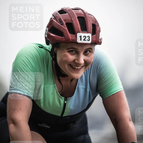 16.08.2026 - KN Förde Triathlon 2026 H.Heesch http://msf.ph/oto/9971997 16.08.2026 10:03:21 Radfahren 241, 244 meine-sportfotos.de