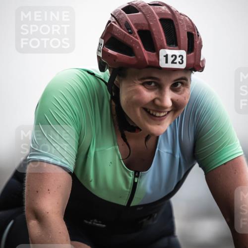 16.08.2026 - KN Förde Triathlon 2026 H.Heesch http://msf.ph/oto/9971998 16.08.2026 10:03:21 Radfahren 241, 244 meine-sportfotos.de