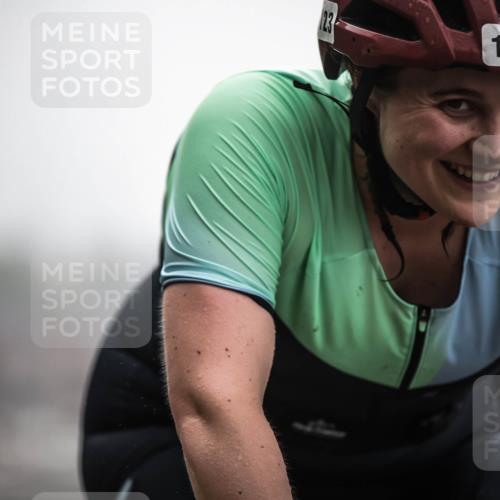 16.08.2026 - KN Förde Triathlon 2026 H.Heesch http://msf.ph/oto/9972000 16.08.2026 10:03:21 Radfahren 241, 244 meine-sportfotos.de