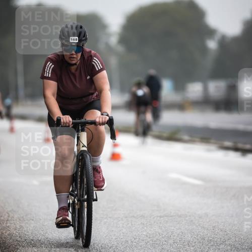 16.08.2026 - KN Förde Triathlon 2026 H.Heesch http://msf.ph/oto/9972004 16.08.2026 10:03:33 Radfahren  meine-sportfotos.de