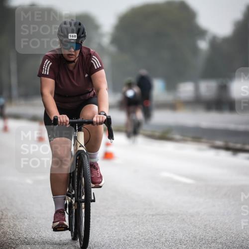 16.08.2026 - KN Förde Triathlon 2026 H.Heesch http://msf.ph/oto/9972005 16.08.2026 10:03:33 Radfahren  meine-sportfotos.de