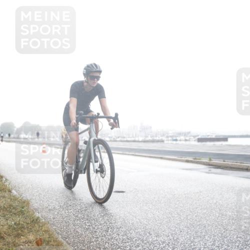 16.08.2026 - KN Förde Triathlon 2026 H.Heesch http://msf.ph/oto/9972112 16.08.2026 09:51:01 Radfahren 103, 127, 167, 176, 179, 181, 204 meine-sportfotos.de