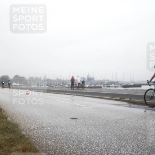 16.08.2026 - KN Förde Triathlon 2026 H.Heesch http://msf.ph/oto/9972128 16.08.2026 09:51:54 Radfahren 184, 227, 232 meine-sportfotos.de