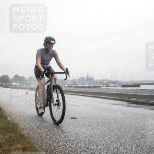 16.08.2026 - KN Förde Triathlon 2026 H.Heesch http://msf.ph/oto/9972149 16.08.2026 09:53:03 Radfahren 108, 139, 194, 239, 260 meine-sportfotos.de