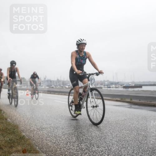 16.08.2026 - KN Förde Triathlon 2026 H.Heesch http://msf.ph/oto/9972161 16.08.2026 09:53:37 Radfahren 120, 126, 137, 141, 179, 211, 233, 234 meine-sportfotos.de