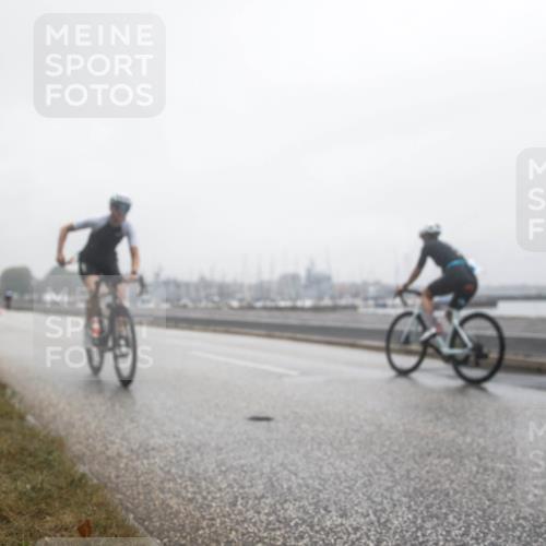 16.08.2026 - KN Förde Triathlon 2026 H.Heesch http://msf.ph/oto/9972165 16.08.2026 09:53:39 Radfahren 126, 137, 141, 167, 179, 211, 233, 234 meine-sportfotos.de
