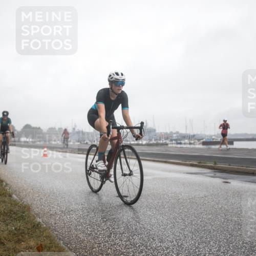 16.08.2026 - KN Förde Triathlon 2026 H.Heesch http://msf.ph/oto/9972222 16.08.2026 09:56:11 Radfahren 195, 197, 202, 229, 254, 805 meine-sportfotos.de
