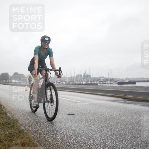 16.08.2026 - KN Förde Triathlon 2026 H.Heesch http://msf.ph/oto/9972223 16.08.2026 09:56:12 Radfahren 195, 197, 202, 229, 254, 260, 805 meine-sportfotos.de