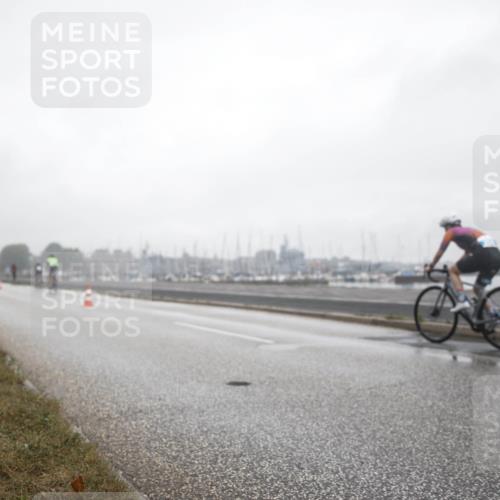 16.08.2026 - KN Förde Triathlon 2026 H.Heesch http://msf.ph/oto/9972227 16.08.2026 09:56:18 Radfahren 195, 260, 805 meine-sportfotos.de