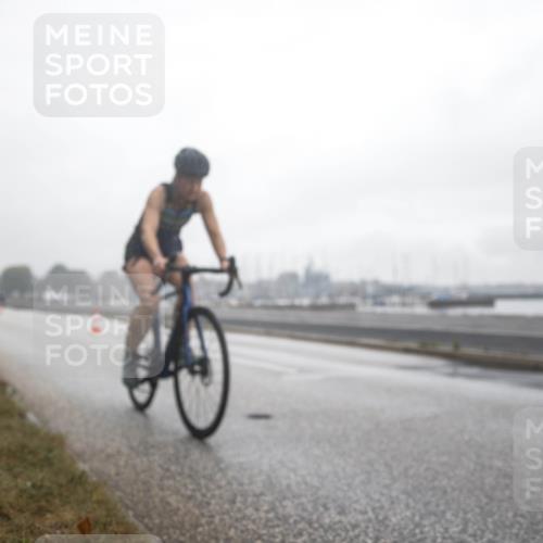16.08.2026 - KN Förde Triathlon 2026 H.Heesch http://msf.ph/oto/9972249 16.08.2026 09:57:24 Radfahren 124, 182 meine-sportfotos.de