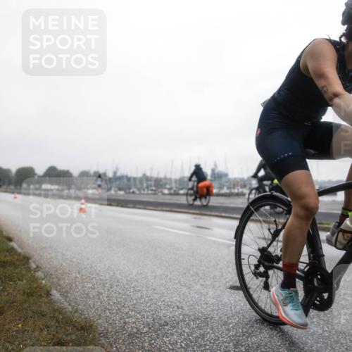 16.08.2026 - KN Förde Triathlon 2026 H.Heesch http://msf.ph/oto/9972273 16.08.2026 09:58:40 Radfahren 255, 258 meine-sportfotos.de