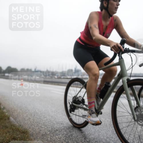 16.08.2026 - KN Förde Triathlon 2026 H.Heesch http://msf.ph/oto/9972283 16.08.2026 09:59:10 Radfahren 176, 188, 261, 805 meine-sportfotos.de