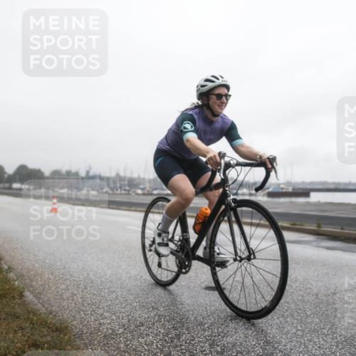 16.08.2026 - KN Förde Triathlon 2026 H.Heesch http://msf.ph/oto/9972286 16.08.2026 09:59:27 Radfahren 201, 230, 236, 268 meine-sportfotos.de