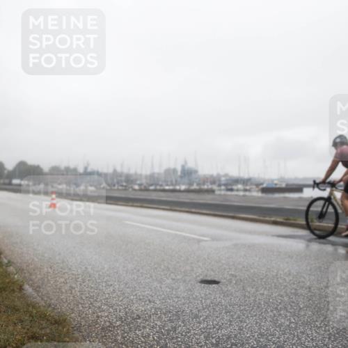 16.08.2026 - KN Förde Triathlon 2026 H.Heesch http://msf.ph/oto/9972304 16.08.2026 10:00:41 Radfahren 242, 246 meine-sportfotos.de