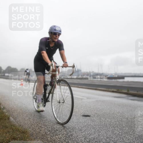 16.08.2026 - KN Förde Triathlon 2026 H.Heesch http://msf.ph/oto/9972306 16.08.2026 10:00:48 Radfahren 200, 246, 248 meine-sportfotos.de