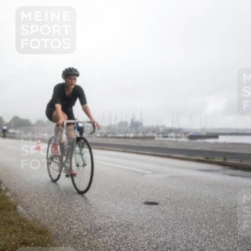 16.08.2026 - KN Förde Triathlon 2026 H.Heesch http://msf.ph/oto/9972318 16.08.2026 10:01:40 Radfahren 239, 245, 255 meine-sportfotos.de
