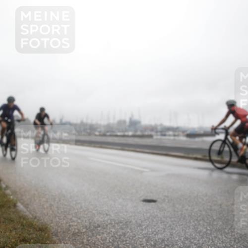 16.08.2026 - KN Förde Triathlon 2026 H.Heesch http://msf.ph/oto/9972326 16.08.2026 10:02:29 Radfahren 188, 236, 263 meine-sportfotos.de