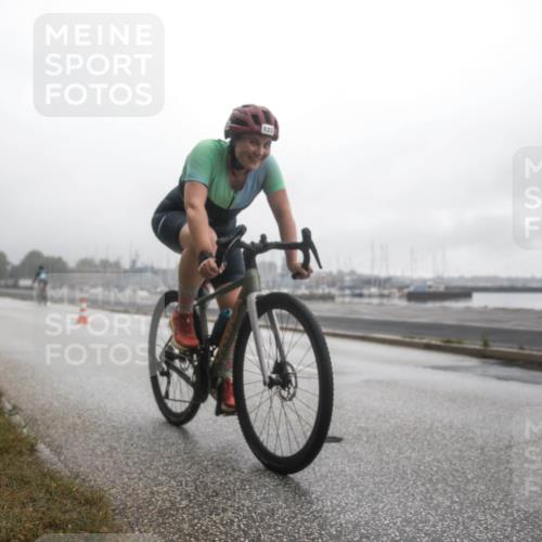 16.08.2026 - KN Förde Triathlon 2026 H.Heesch http://msf.ph/oto/9972343 16.08.2026 10:03:22 Radfahren 241, 244 meine-sportfotos.de