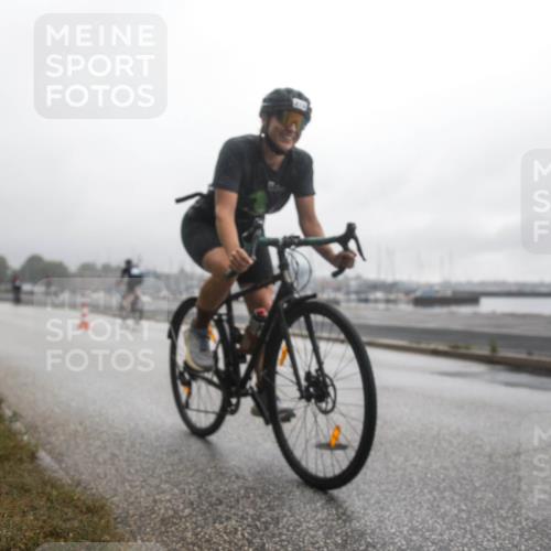 16.08.2026 - KN Förde Triathlon 2026 H.Heesch http://msf.ph/oto/9972352 16.08.2026 10:03:53 Radfahren  meine-sportfotos.de