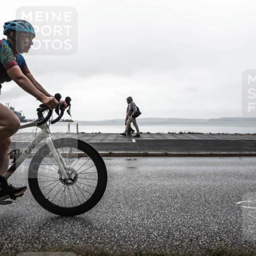 16.08.2026 - KN Förde Triathlon 2026 H.Heesch http://msf.ph/oto/9972390 16.08.2026 10:04:46 Radfahren 128, 132, 214, 264 meine-sportfotos.de