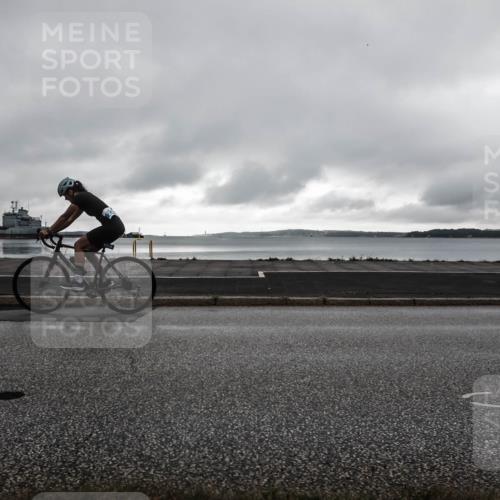 16.08.2026 - KN Förde Triathlon 2026 H.Heesch http://msf.ph/oto/9972618 16.08.2026 10:14:38 Radfahren  meine-sportfotos.de