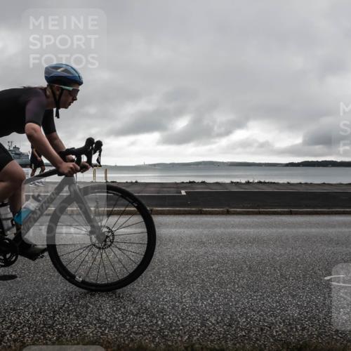 16.08.2026 - KN Förde Triathlon 2026 H.Heesch http://msf.ph/oto/9972621 16.08.2026 10:15:21 Radfahren 253 meine-sportfotos.de