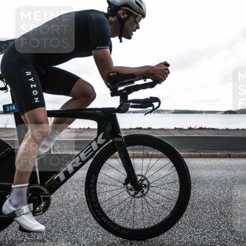 16.08.2026 - KN Förde Triathlon 2026 H.Heesch http://msf.ph/oto/9972692 16.08.2026 11:02:17 Radfahren 314, 327, 441 meine-sportfotos.de