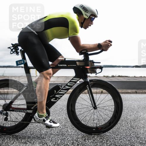 16.08.2026 - KN Förde Triathlon 2026 H.Heesch http://msf.ph/oto/9972716 16.08.2026 11:04:50 Radfahren 324, 336 meine-sportfotos.de