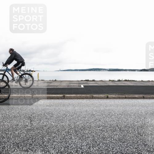 16.08.2026 - KN Förde Triathlon 2026 H.Heesch http://msf.ph/oto/9972723 16.08.2026 11:05:17 Radfahren 341, 355, 367 meine-sportfotos.de