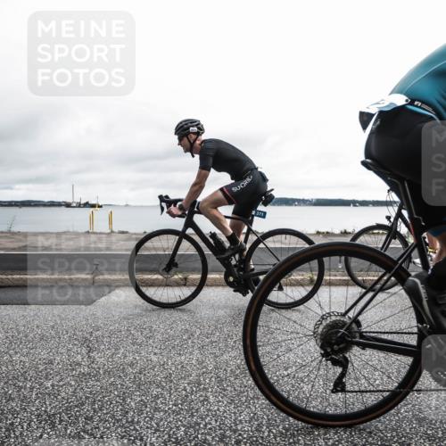 16.08.2026 - KN Förde Triathlon 2026 H.Heesch http://msf.ph/oto/9972744 16.08.2026 11:07:24 Radfahren 302, 322, 328 meine-sportfotos.de