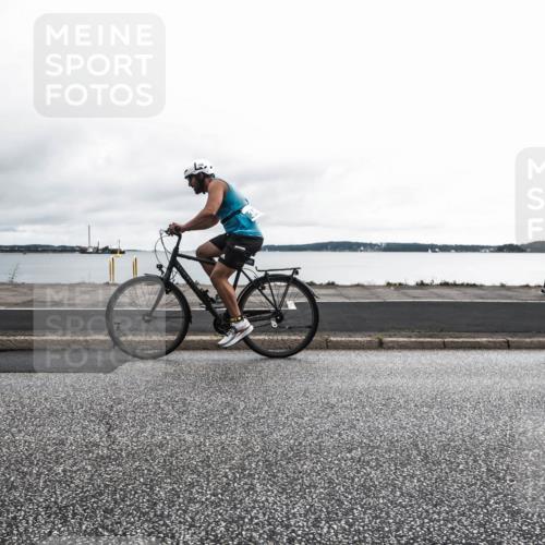 16.08.2026 - KN Förde Triathlon 2026 H.Heesch http://msf.ph/oto/9972745 16.08.2026 11:07:24 Radfahren 302, 322, 328 meine-sportfotos.de
