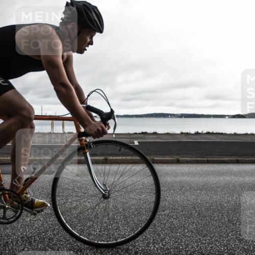 16.08.2026 - KN Förde Triathlon 2026 H.Heesch http://msf.ph/oto/9972800 16.08.2026 11:10:29 Radfahren 301, 310, 313, 323, 375, 383 meine-sportfotos.de