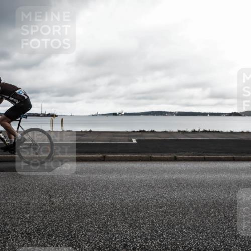 16.08.2026 - KN Förde Triathlon 2026 H.Heesch http://msf.ph/oto/9972822 16.08.2026 11:11:27 Radfahren 353, 409 meine-sportfotos.de
