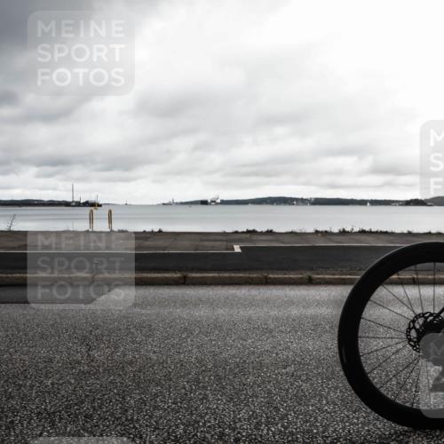 16.08.2026 - KN Förde Triathlon 2026 H.Heesch http://msf.ph/oto/9972823 16.08.2026 11:11:28 Radfahren 309, 353 meine-sportfotos.de