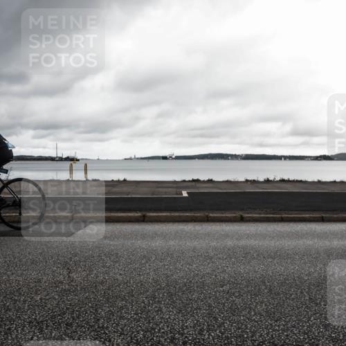 16.08.2026 - KN Förde Triathlon 2026 H.Heesch http://msf.ph/oto/9972830 16.08.2026 11:11:42 Radfahren 221, 324, 336, 441 meine-sportfotos.de
