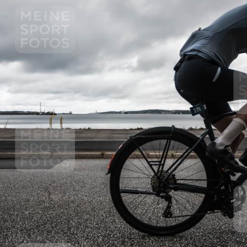 16.08.2026 - KN Förde Triathlon 2026 H.Heesch http://msf.ph/oto/9972875 16.08.2026 11:13:45 Radfahren 324, 331, 336, 360, 376, 386, 406, 430 meine-sportfotos.de