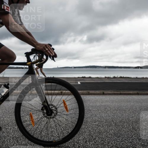16.08.2026 - KN Förde Triathlon 2026 H.Heesch http://msf.ph/oto/9972883 16.08.2026 11:14:03 Radfahren 337, 373, 381, 401, 402, 409 meine-sportfotos.de